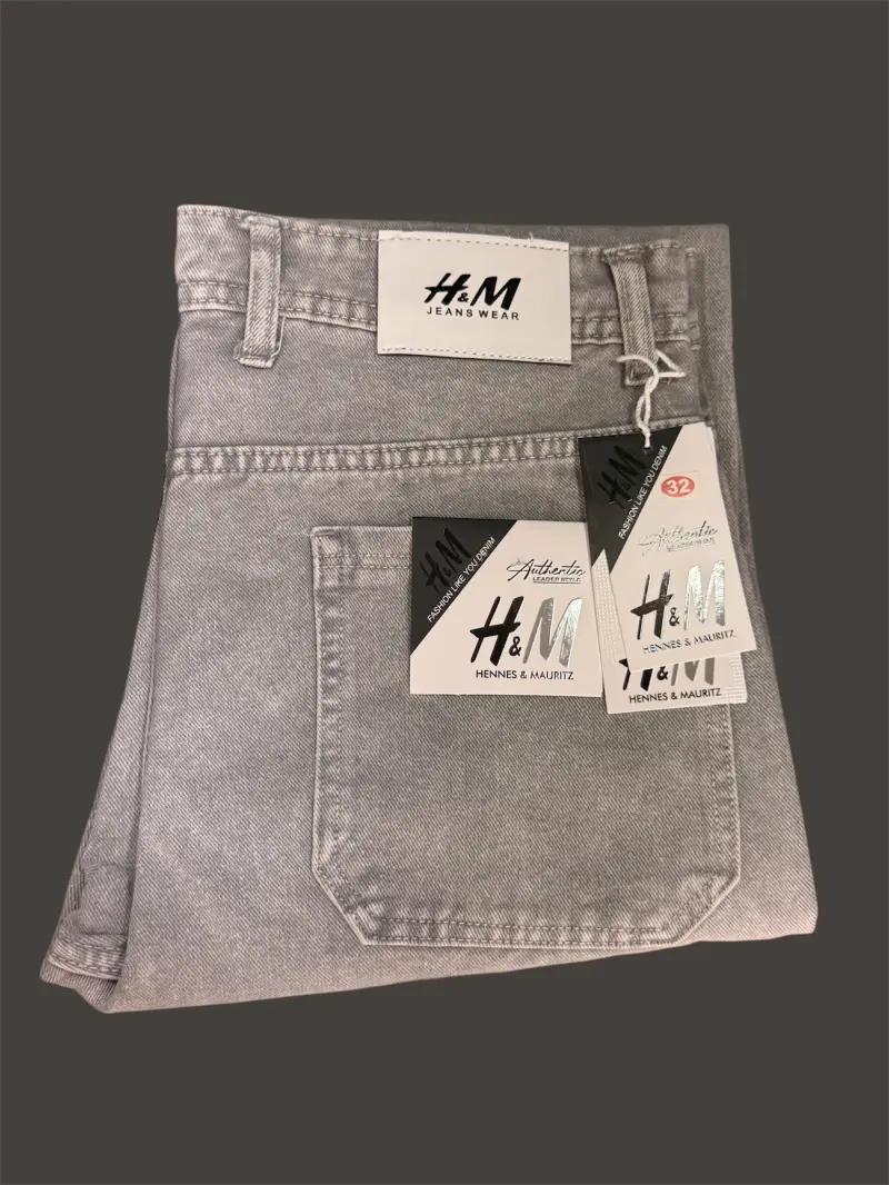 Men loose fit buggy jeans (all size available call +91 89180 53790)