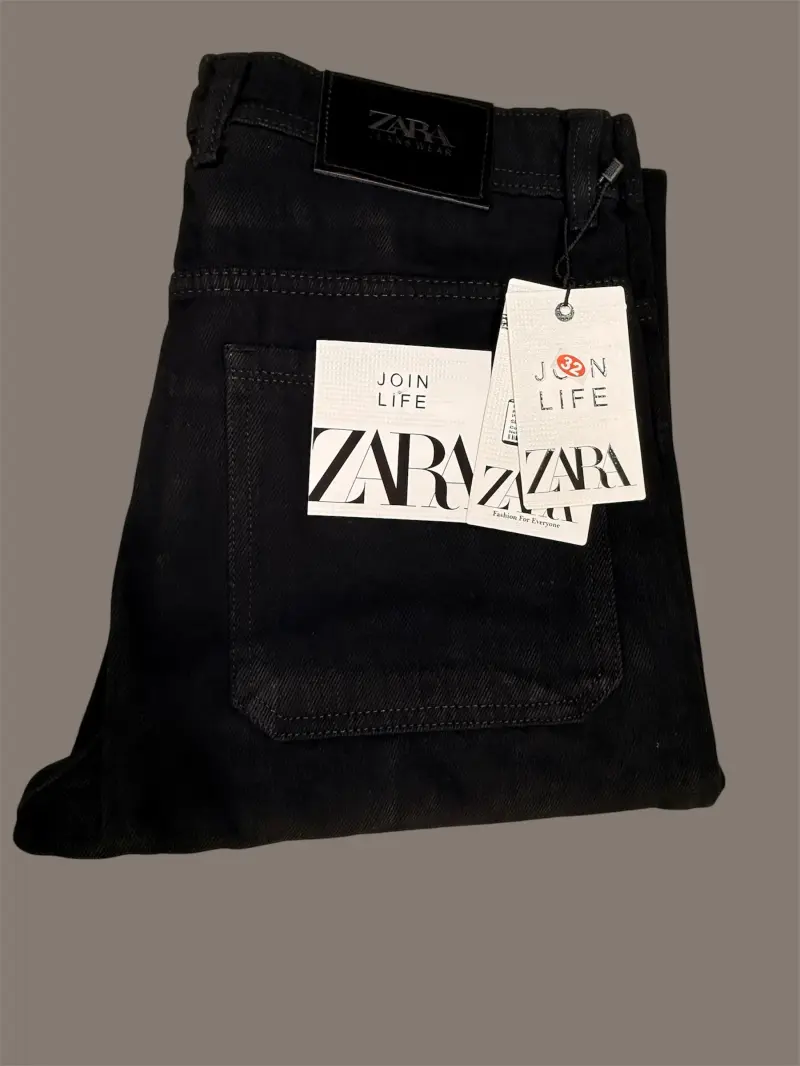 Ful black Men loose fit buggy jeans (all size available call +91 89180 53790)